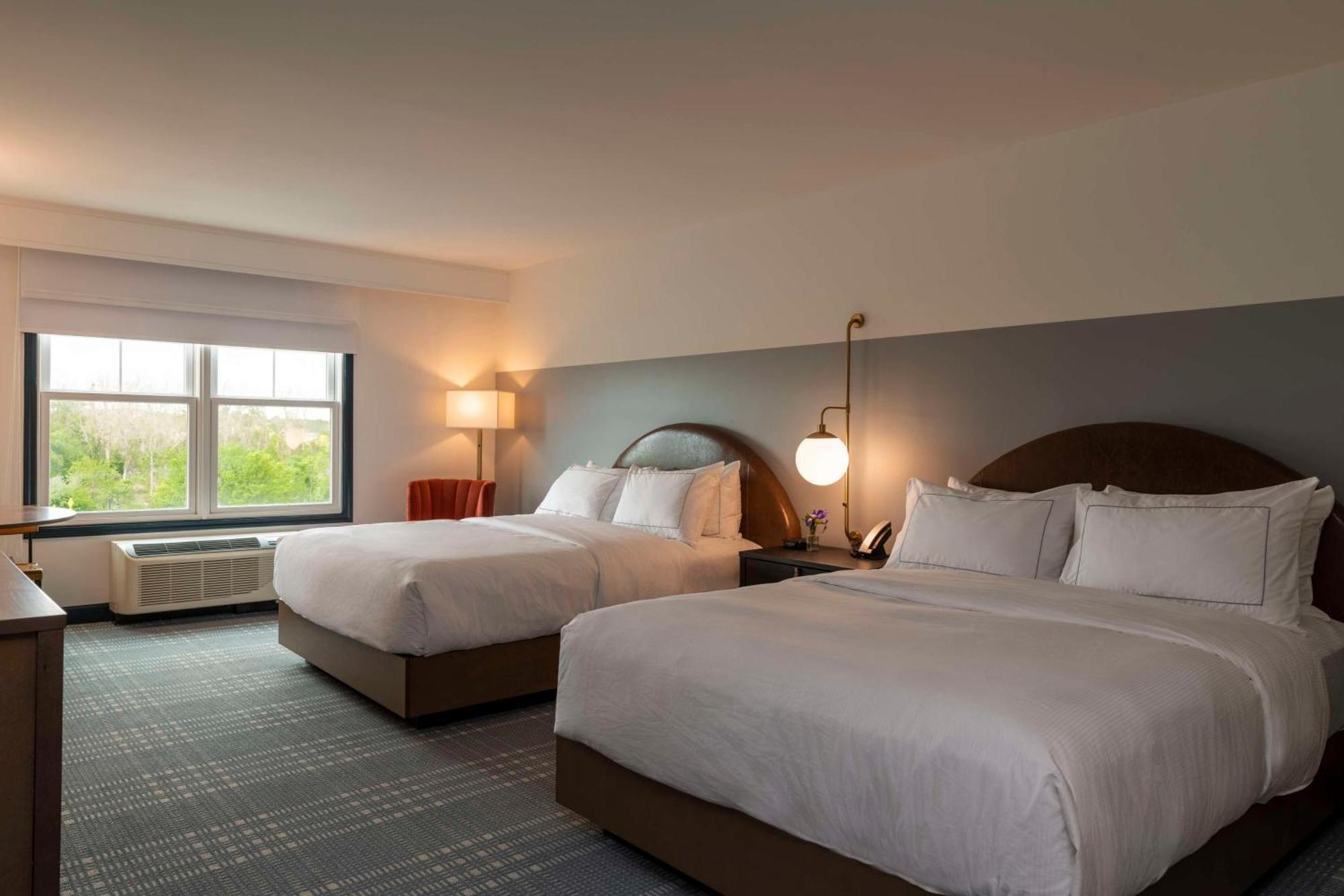 Hotel Canandaigua, Tapestry Collection By Hilton Exterior photo